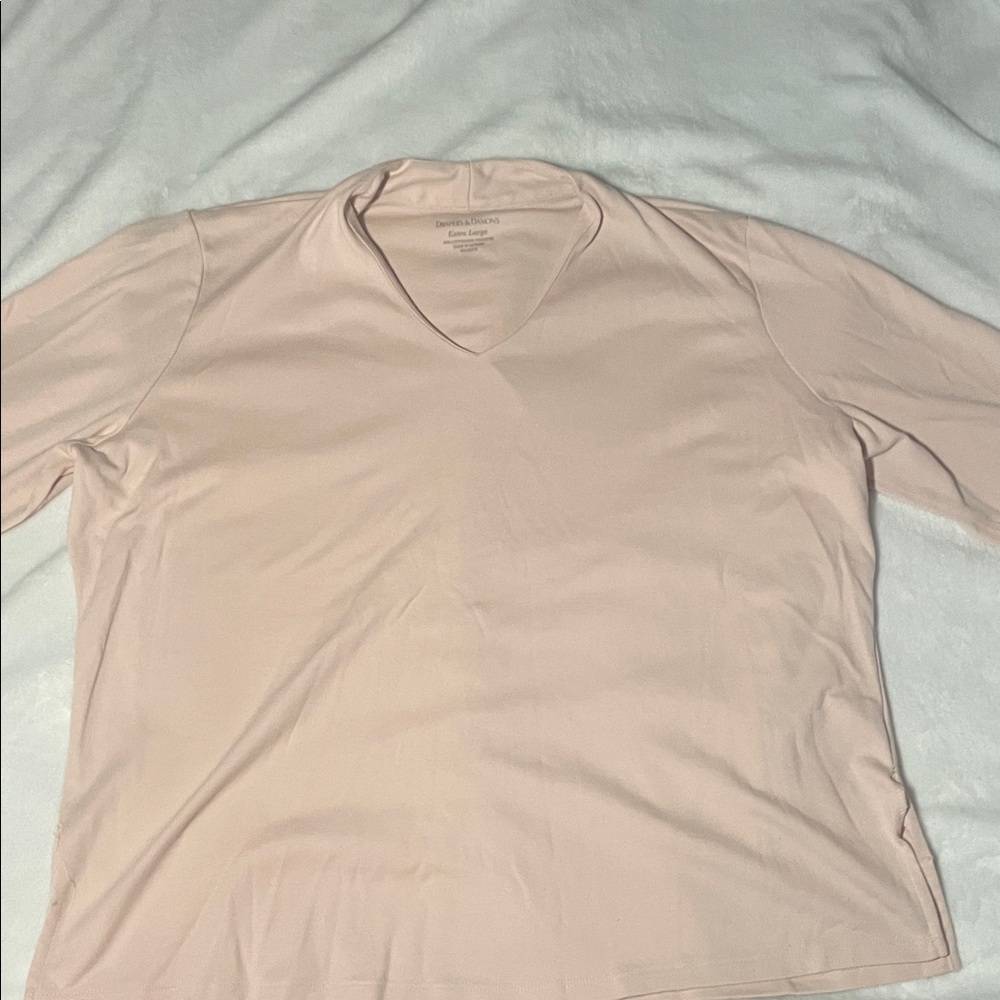 Draper's & Damon's Light Pink V-Neck Top